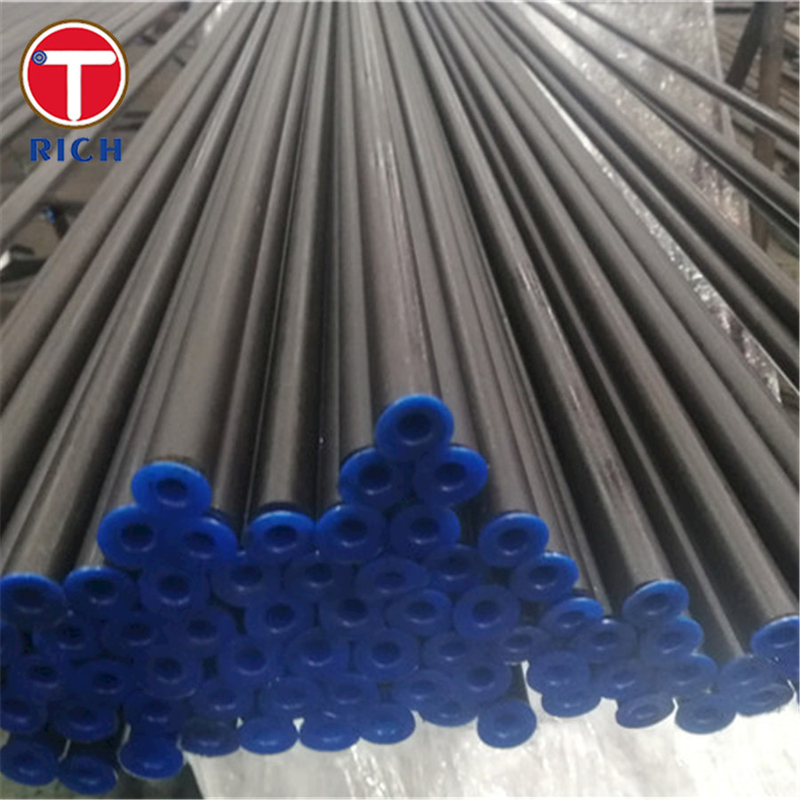 ASTM A213 أنبوب فولاذي غير ملحوم من السبائك المسحوب على البارد لمبادل حراري للغلاية