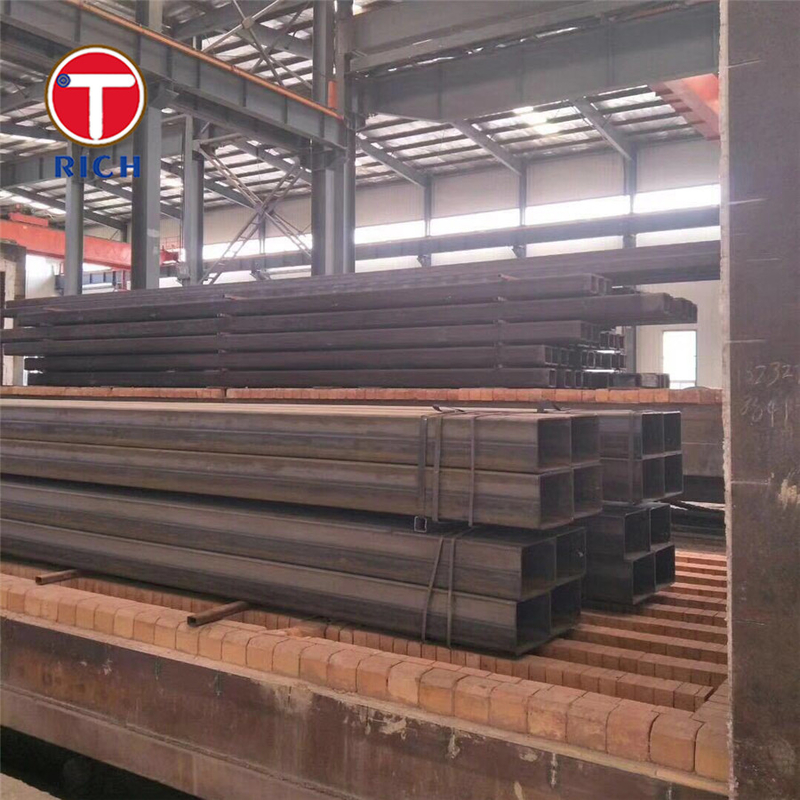 ASTM A500 الدرجة A أنابيب الفولاذ المطاطية المغلفة الأسود المطاطي مربع أنابيب مجوفة للبناء