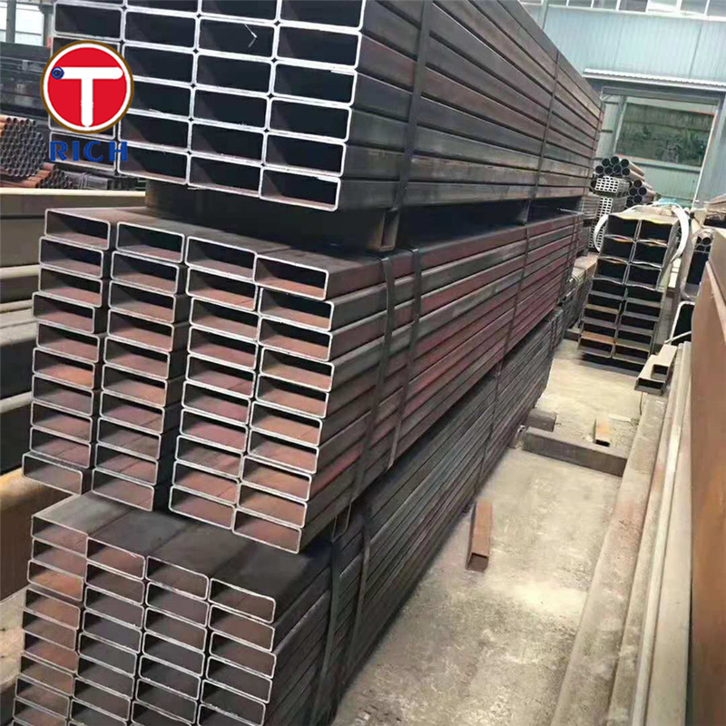 ASTM A500 الدرجة A أنابيب الفولاذ المطاطية المغلفة الأسود المطاطي مربع أنابيب مجوفة للبناء