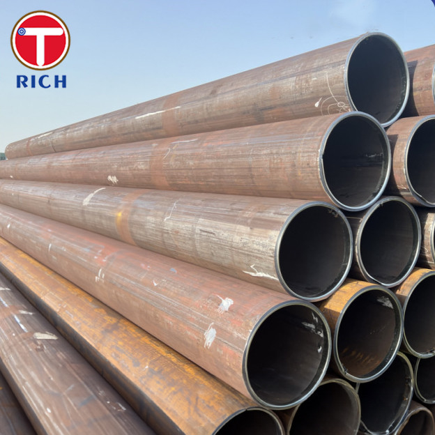 ASTM A691 1 1/4 CrCL22 أنابيب مصفحة للاندماج الكهربائي لخدمة الضغط العالي عند درجات الحرارة العالية