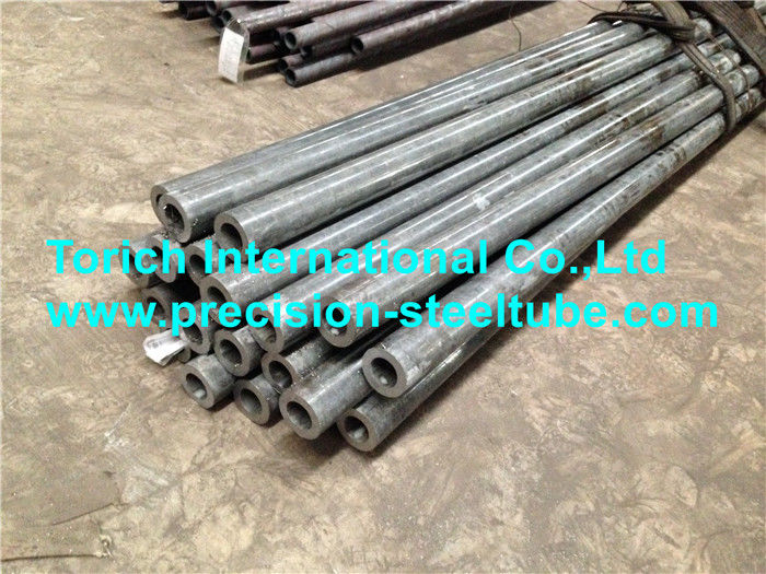 GB / T 8163 OD: 4-1200mm سلس أنابيب الصلب السائل 10 # 20 # Q345