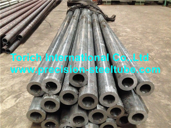 GB / T 8163 OD: 4-1200mm سلس أنابيب الصلب السائل 10 # 20 # Q345