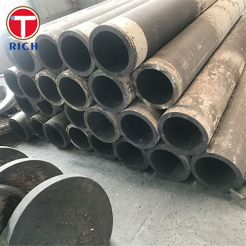 أنبوب الفولاذ المقاوم للصدأ ASTM A451 CPF8 أنبوب الفولاذ المقاوم للصدأ الأوستنيتي المصبوب مركزيًا لخدمة درجات الحرارة العالية