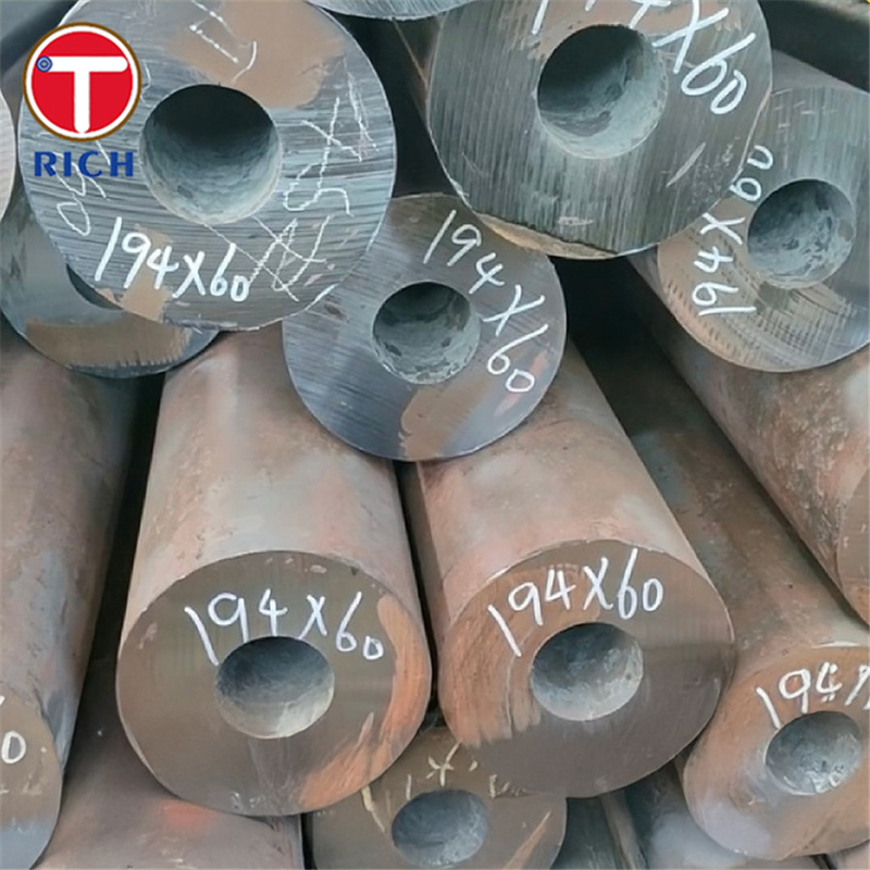 ASTM A335 P91 سبيكة الفولاذ أنابيب بلا خيوط أنابيب كروم مولي لخدمة درجات الحرارة العالية