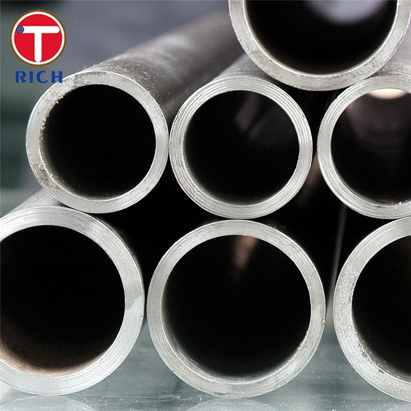 ASTM A213 T92 الأنبوب السلس من الفولاذ اللاصق لمبادل الحرارة في الأشكال المستطيلة المربعة والدورية