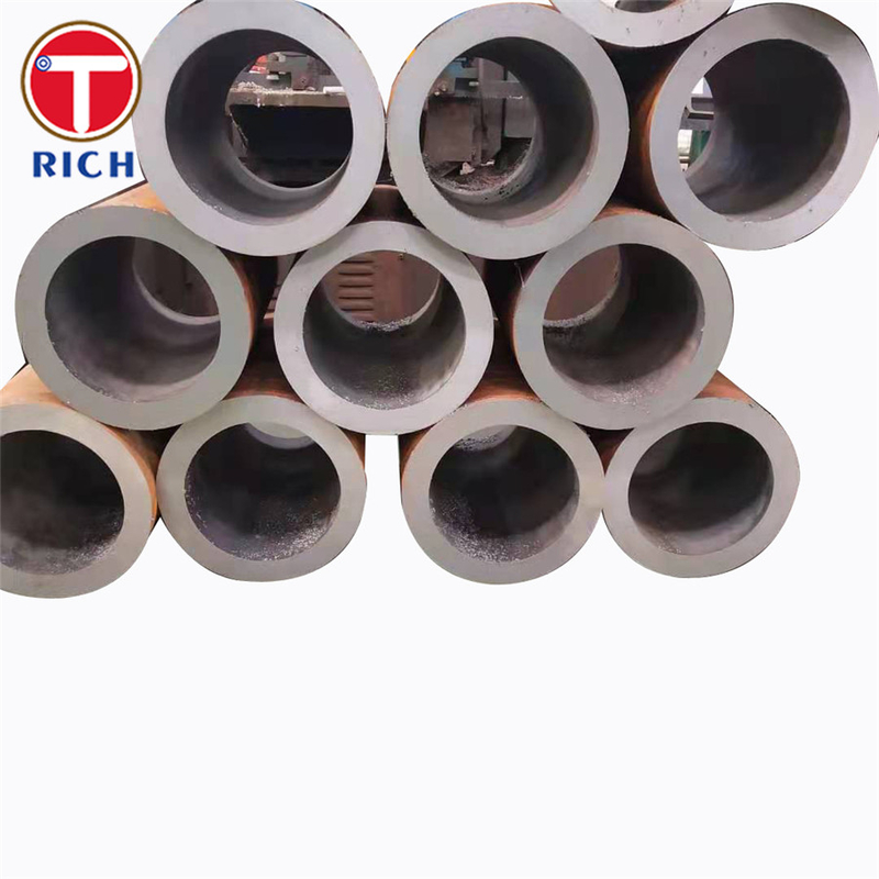 40CrNiMoA AISI 4340 AMS 6415 أنابيب الفولاذية المستديرة المجوفة