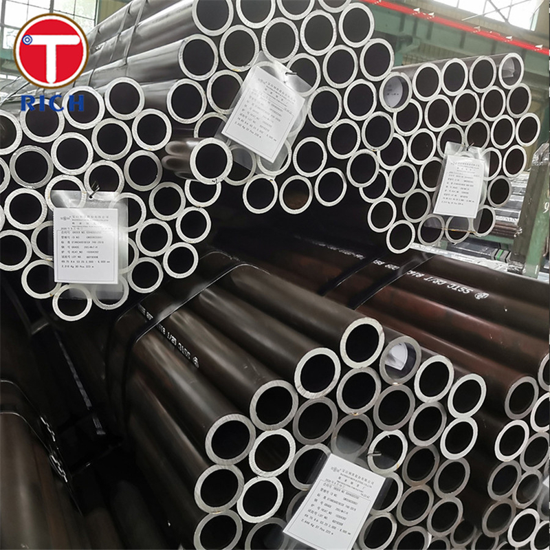 ASME SA 209 Grade T1 أنبوب غلاية فولاذي سبيكة سلس لأجهزة الغلايات والمبادلات الحرارية