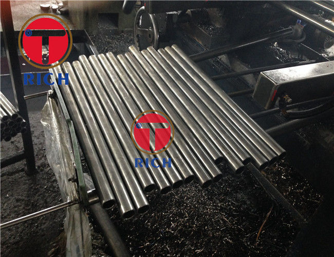 تعادل أكثر من مغزل سبائك الصلب الأنابيب Jisg3445 Stkm مستديرة الشكل مع od 3 - 420mm