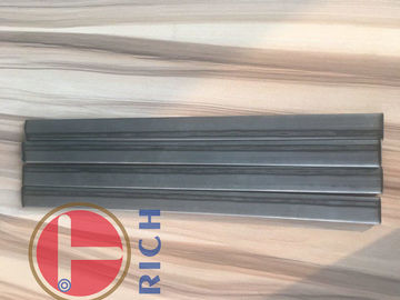 سعر جيد أنابيب الصلب الملحومة مسطحة البيضاوي SAE J526 10 # رقيقة Wallthickness 0.55mm الانترنت