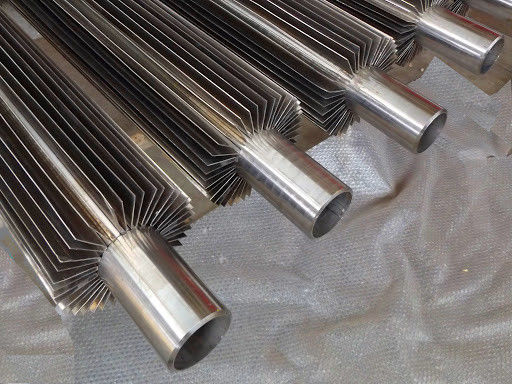 سعر جيد ASTM A179 أنابيب المبادل الحراري الطولية ذات الزعانف الملدنة الانترنت